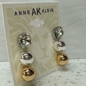 ANNE KLEIN STUD EARRINGS
